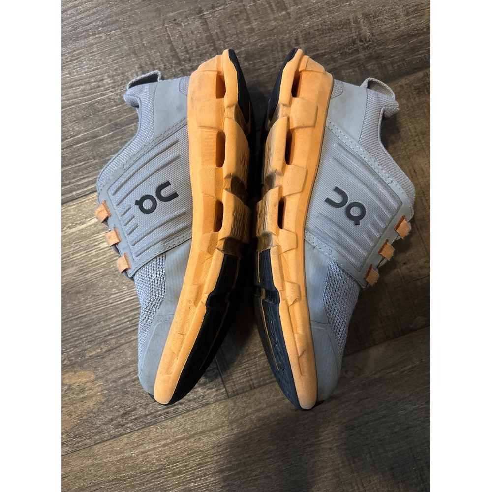ON On Cloud Cloudswift Boys Shoes 13 Gray Orange Athletic - Picture 5 of 9